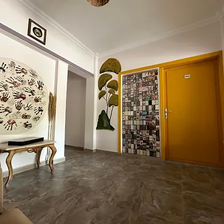 Mavi Lotus B&B 닷차